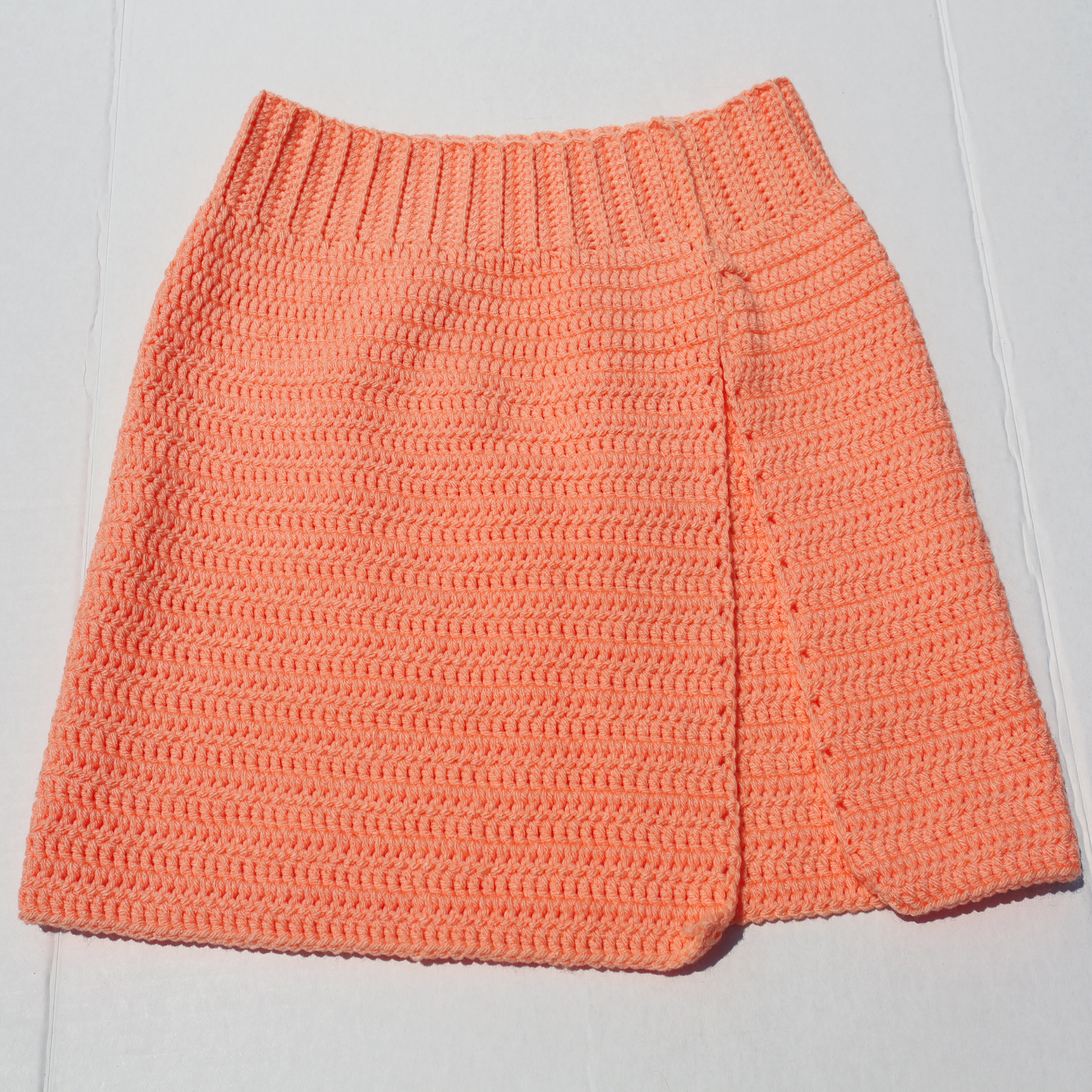 peach color front slit crochet mini skirt cute summer handmade fashion 2021